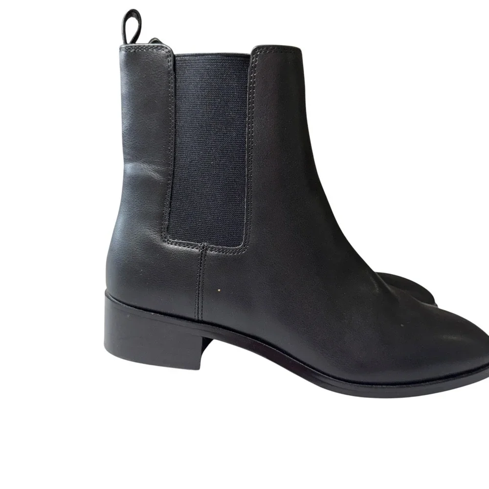 J. Crew Chelsea Boot Womens 8 Black Man Made Ankle Block Heel Minimalist